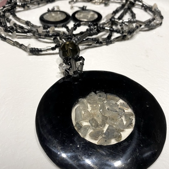 New 2 pc Blk/slv/Grey Clear Quartz Neck/Ear Set- SALE - Picture 12 of 13